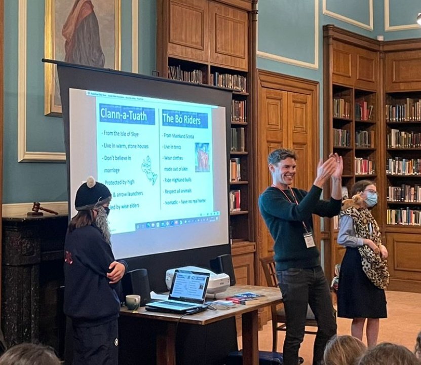 WycombeLibrary's tweet photo. Thank you to @joseph_elliott for being our visiting author during #WAreadingweek The LIV pupils enjoyed a brilliant talk about his wonderful Shadow Skye series in Fisher Library. https://t.co/3TLUczMzBL