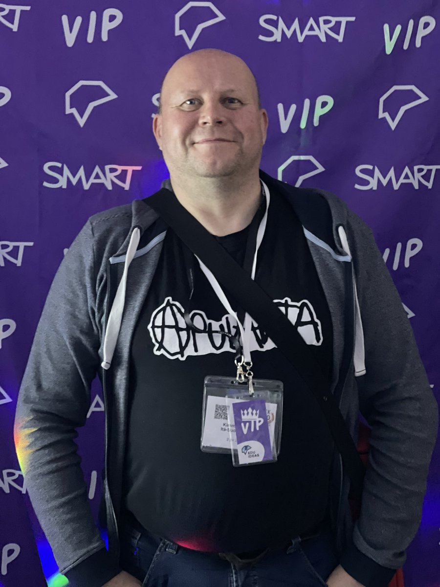 maisteri69's tweet image. Mä oon niin VIP. 

#EDUVIP #ITK2021 #SMARTTECHNOLOGIES