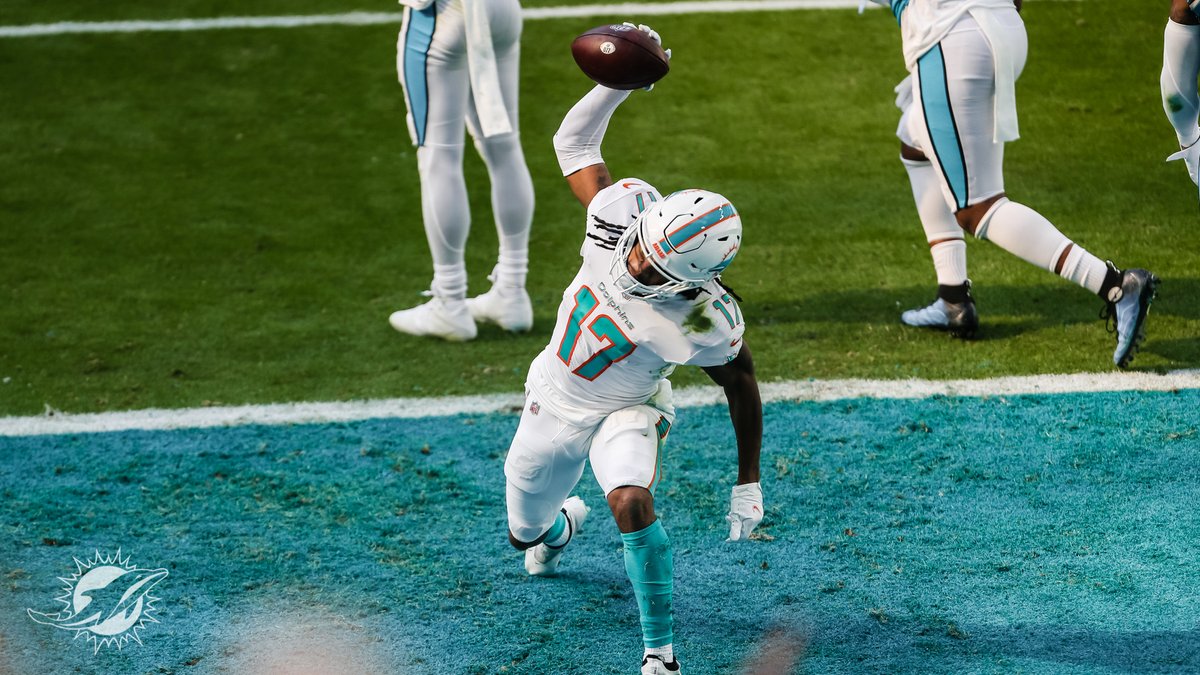 MiamiDolphins's tweet photo. Time to talk Pro Bowl 😎 Retweet to lock down your vote! 

#ProBowlVote x @cwilkins42 
#ProBowlVote x @EmanOgbah 
#ProBowlVote x @D1__JW 
#ProBowlVote x @mikegesicki 
#ProBowlVote x @Iamxavienhoward https://t.co/cpu41XnkGe