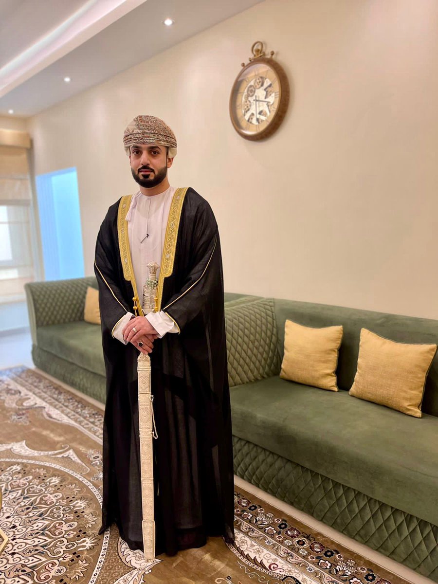 alsawsan21's tweet photo. الأبناء يكبرون سريعا وكل ما نتمناه أن يحميهم الله ويوفقهم ويسعدهم
مبارك لك حبيبي وابني الغالي الهيثم بن خالد بن سعود اليعقوبي
حياة سعيدة راقية متجددة أتمناها لك
في ظل وعز والديك
@Alhaitham_0
@khalidyaqoobi98 https://t.co/t286UWJ2Y5