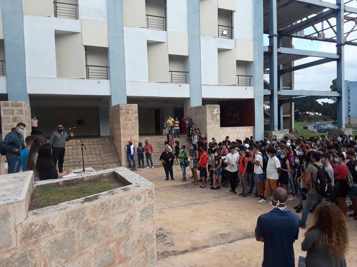 Con una asistencia de un 94.2 % y en saludo al 2 de diciembre Desembarco del Yate Granma la Facultad de Tecnologías Educativas de la <a href="/universidad_uci/">Universidad de las Ciencias Informáticas</a> realiza su Asamblea  de Nominación  de Candidatos. <a href="/raydelmp/">Raydel Montesino Perurena</a> <a href="/nataliauci16/">Natalia 🇨🇺</a> <a href="/Roexcy1/">Roexcy</a> @ReinaEstradaUCI <a href="/cubaespaz/">Yareida</a> <a href="/alicia_senra/">Alicia Senra Mugica</a>