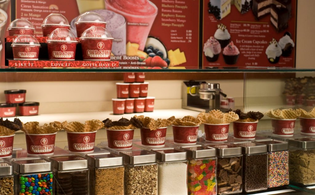 Pick_ColdStone's tweet photo. You've probably had sprinkles on your ice cream, it's an absolute classic. But have you had gummy bears? Or even chocolate chunks? There are so many combinations to try! 

Create your own today: https://t.co/jC795nNCjb

#PickColdStone #IceCream https://t.co/DnnRGAEY9o