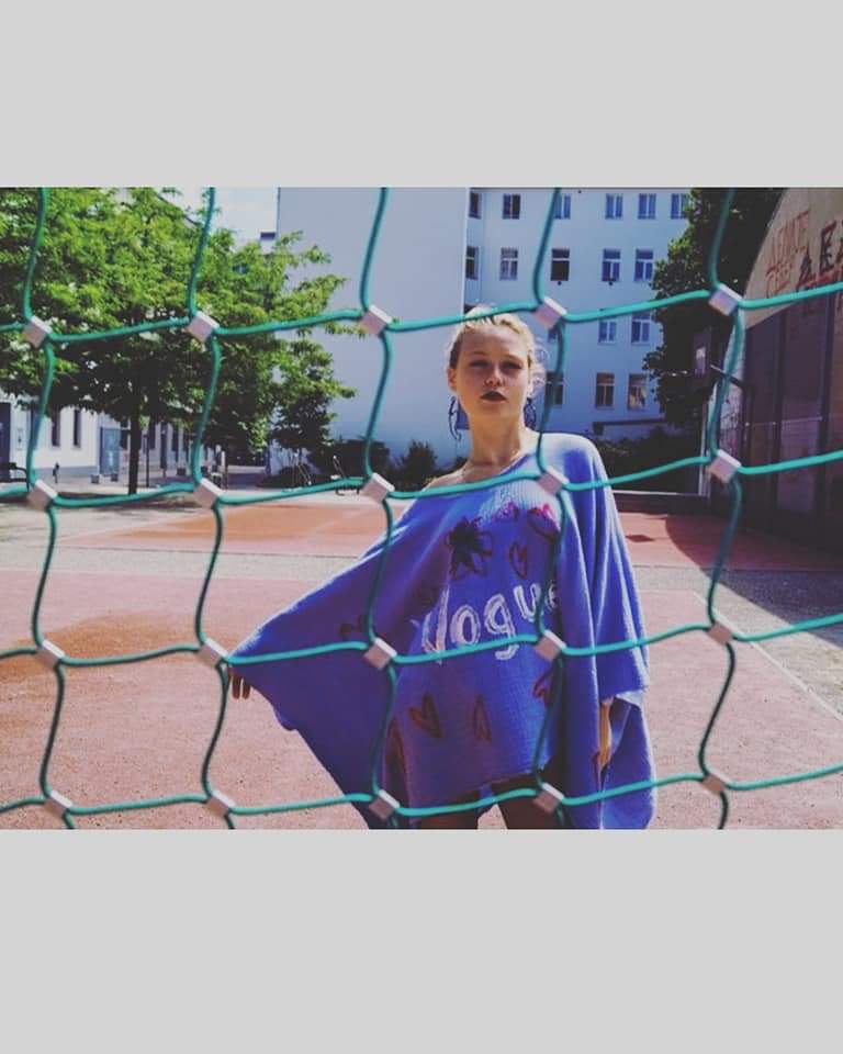 AlberDesigns's tweet image. 