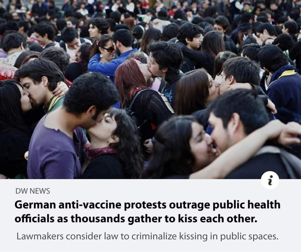 SizweLo's tweet photo. Who wants to start an antivaxx protest? https://t.co/MDiXPAT923