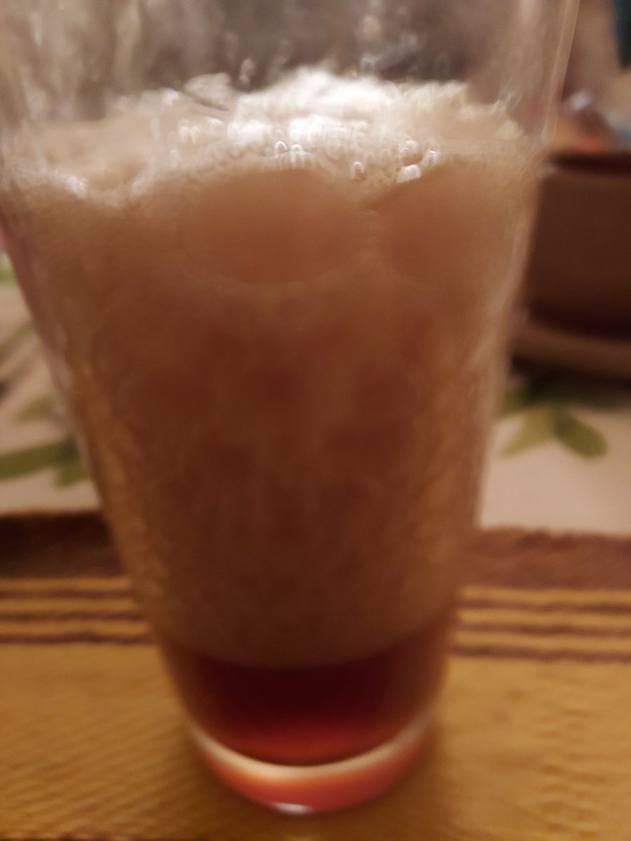 TiinaAiraksinen's tweet image. #Aarni kuohuaa kunnolla. #Hiisi vie.