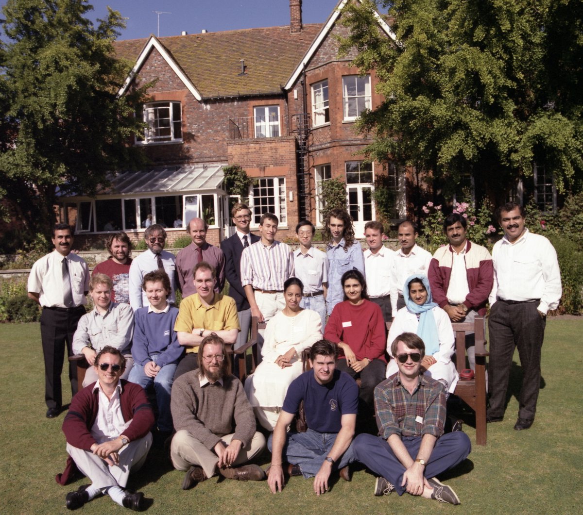 It's #ThrowbackThursday and we're taking a look at the first CFD Summer School in 1991!🎓

Hosted by <a href="/RutherfordApLab/">Rutherford Appleton Laboratory</a>, the programme consisted of lectures introducing #CFD and describing novel research in the field, followed by various #coding challenges🖥️