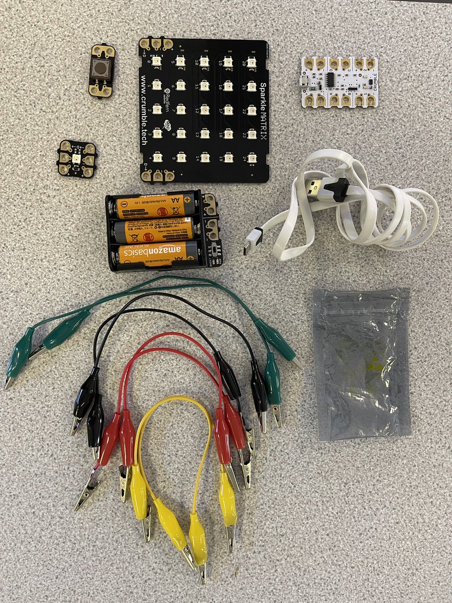ChilternY5's tweet photo. We have been using #crumbles to learn how to program our own #Christmas lights @ChilternSch https://t.co/8F0s189p3C