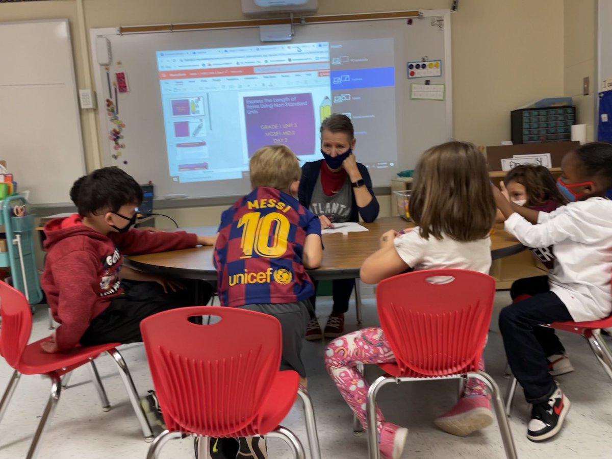 MrsAlhadeff's tweet photo. ⁦@BDBell44⁩ always works so hard to meet every student where they are! We appreciate all you do as our EIP teacher for grades K-3! Retweet ⁦@SweetAppleES⁩ ⁦@SweetApplePTO⁩ so we can win a prize for the amazing Mrs. Bell! #SMFAllStars ⁦@andylallison⁩ https://t.co/x6zAAkbBD7