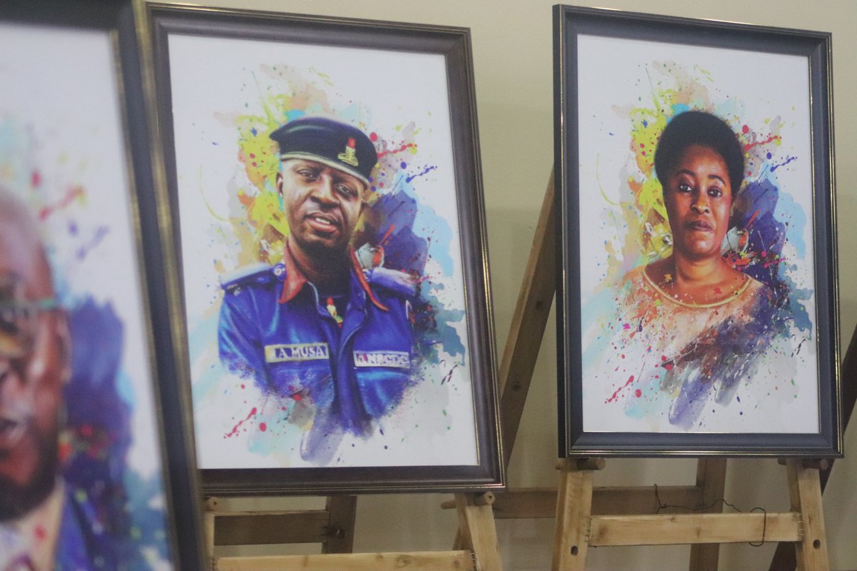 accountlabng's tweet photo. Veteran artist, @JulietEzenwa, gave an address on #Integrity, #accountability and the creative arts in #Nigeria, saying “The artist is responsible for preparing the society for changes in the future.” #IINSummit #ArtforIntegrity
#nameandfame #integritymatters #motivationmatters https://t.co/X1wabrUAbl