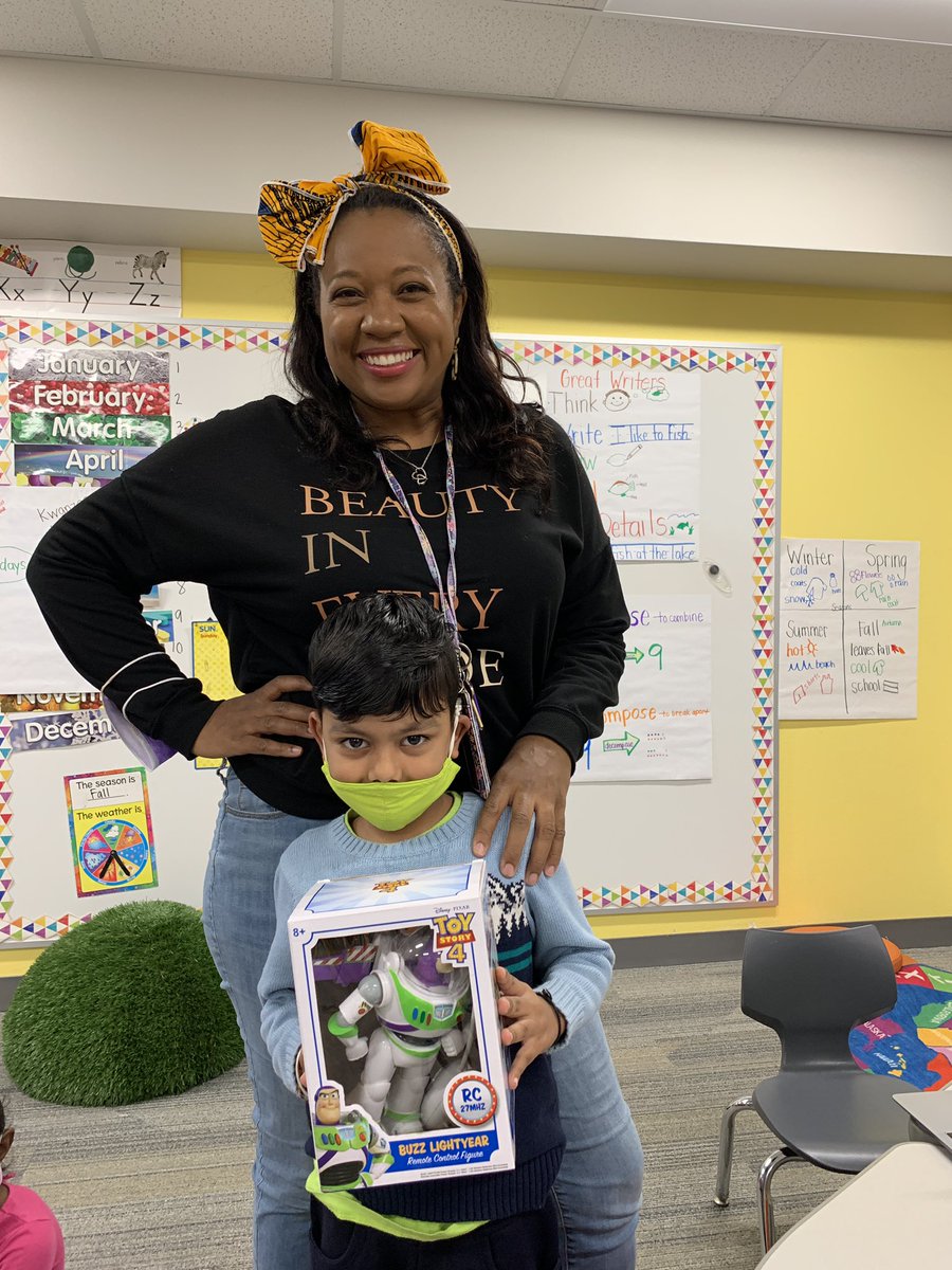 Mrs_Wolpert's tweet photo. Purple House is SO excited to launch our Toy Drive at CRE! Help us spread our holiday cheer around the community by sending new, unwrapped toys to Canyon Ranch Elementary today through the 17th! https://t.co/9QbisAsstH