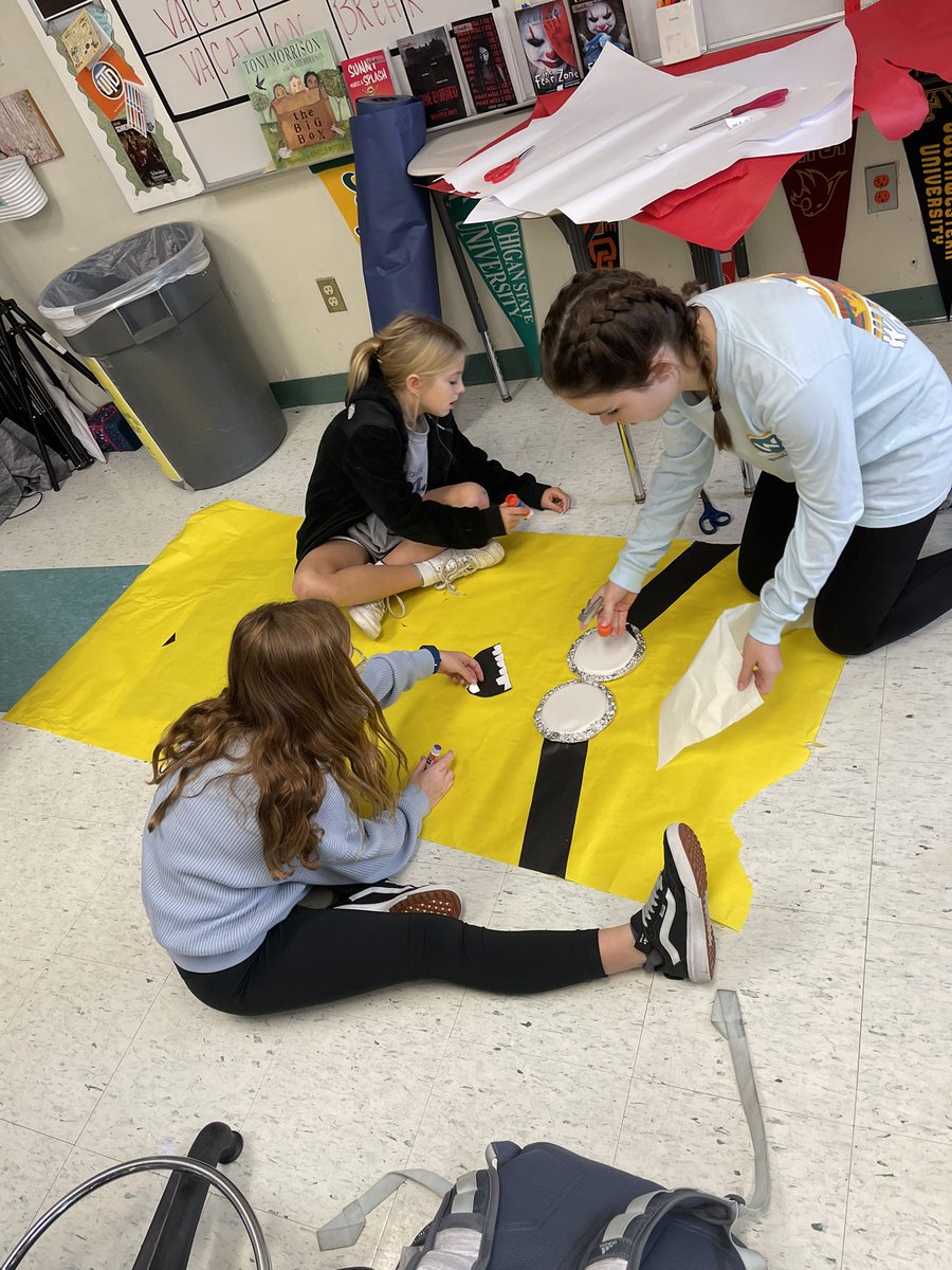melissasmithCH's tweet photo. 6th grade GT- making door decor. The twist: they can’t actually use the door. They have to measure twice and cut once. Music in the background &amp; giggles in the air. @JennineZZ @jenstorter @Ms_Raabe @FisherFunCISD @JAGUARGT1 https://t.co/LA3aZSm1vL