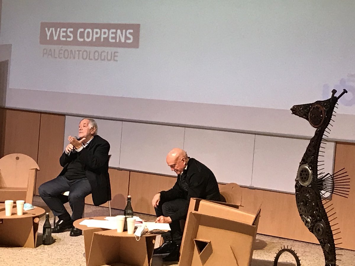 Yves Coppens, 1er intervenant de cette belle journée des « Hippocampes 2021 » organisée par Golfe du Morbihan Vannes Tourisme ⁦<a href="/GMVagglo/">GMVagglomeration</a>⁩ à ⁦<a href="/UBS_universite/">UBS_universite</a>⁩