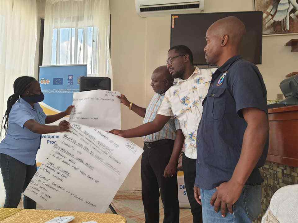 DevelopmentMin's tweet photo. In #Zambia, #DevMin team has organized a workshop on Environmental Assessment Guidelines♻️& Implementation Toolkit 🧰 for Artisan and SmallScale Miners and communities on Development Minerals in Copperbelt, Northern, Northwestern and Luapula Provinces🇿🇲 https://t.co/VicrDhm8jZ