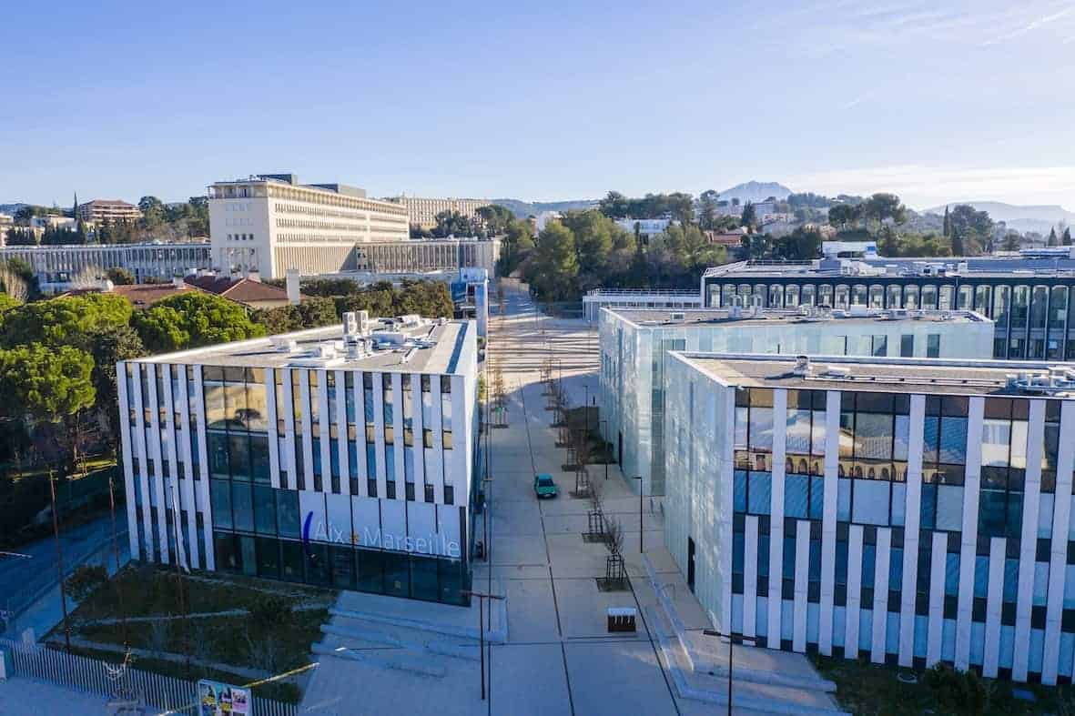 NEWS⚡️Le projet CISAM+ @univamu lauréat de l’appel à projets "ExcellencEs"🎉🎉🥇
Il décroche une dotation de 40M€, enveloppe qui permettra de déployer 7 nouvelles antennes tournées vers l’#innovation, tout en renforçant l’impact positif sur la société 👉bit.ly/3G6PCij