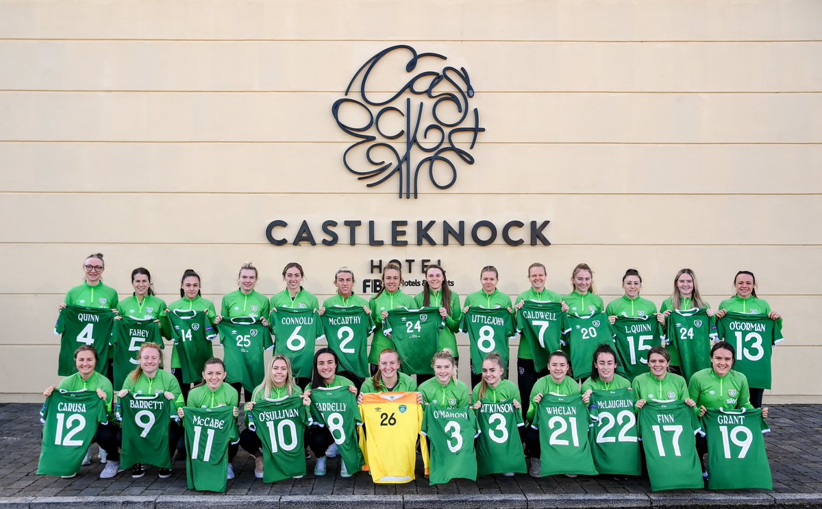 IrelandFootball's tweet photo. 𝗦𝗨𝗣𝗣𝗢𝗥𝗧 𝗔 𝗚𝗢𝗢𝗗 𝗖𝗔𝗨𝗦𝗘

Ireland WNT are giving their 🇮🇪 jerseys from #IRLSVK to help raise funds for sick children

Enter raffle for €10 to win one of 23 signed jerseys, with all funds going to @CMRF_Crumlin &amp; @Temple_Street

DONATE NOW 👉 https://t.co/IQr7HAkE6f https://t.co/UBKbxsJMW9