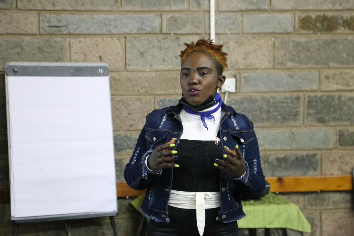 PASGR_'s tweet photo. Participants giving feedback from the group discussions.
#Utafitisera #H2Ogovernance https://t.co/O9YGK9YZGK