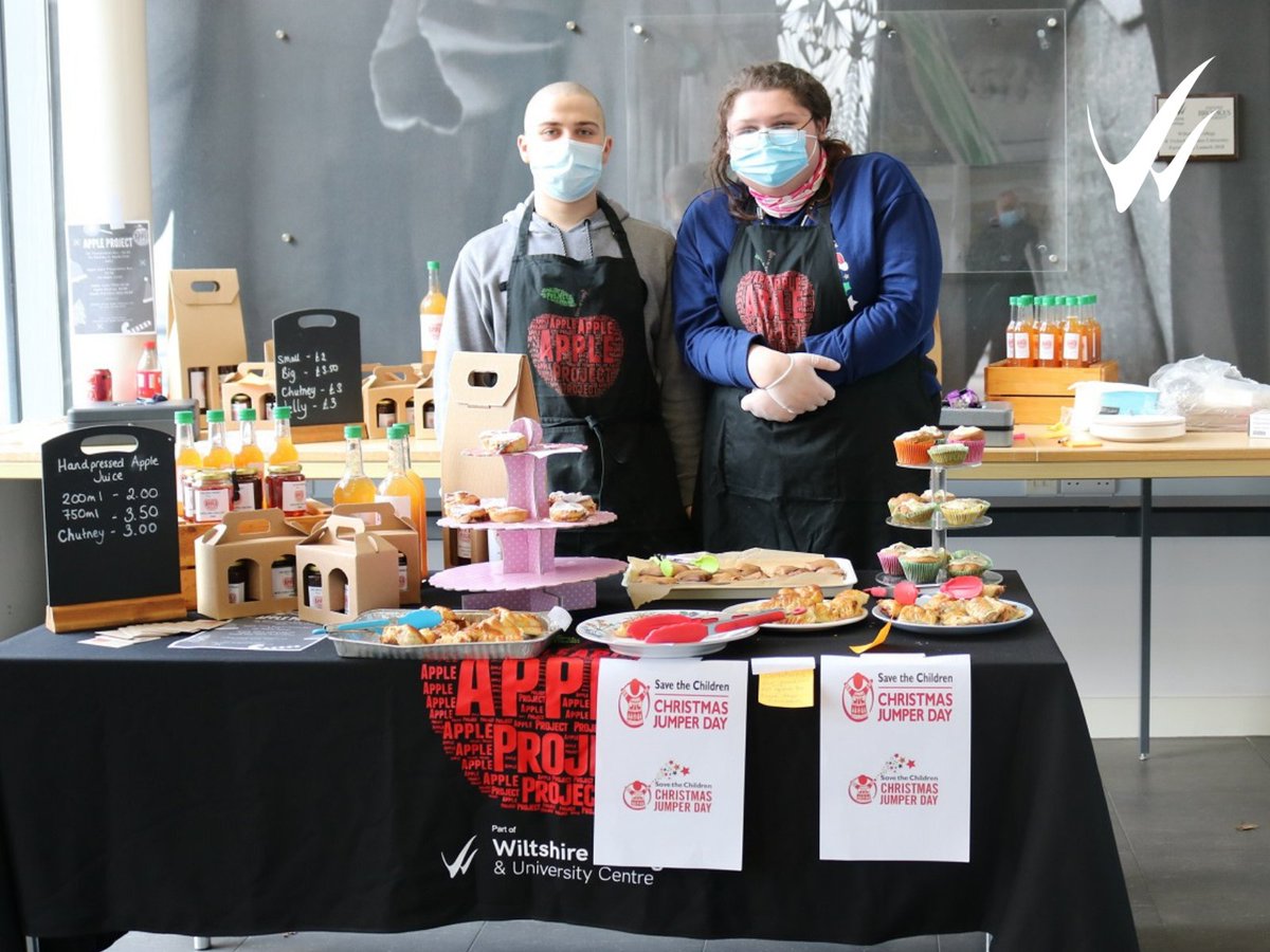 WiltsColl's tweet photo. Foundation Studies students at our Trowbridge campus have got into the Christmas spirit.

They have been holding a Christmas Sale of Apple Project produce as well as sausage rolls, mince pies, cakes and cookies, with proceeds going to the Christmas Jumper Appeal.

#WeAreGenerous https://t.co/Ejt7DHsE3l