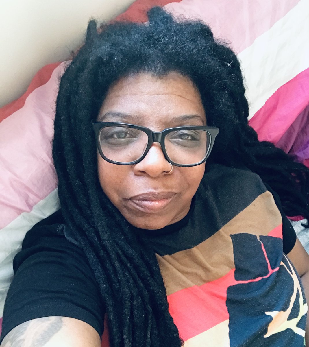 thebookseller's tweet image. "The Light and Shade of Ellen Swithin has all the promise of being a funny, sexy thriller that will have you wondering 'can she really get away with murder?", Dettie Gould wins the @HarvillSecker @BloodyScotland  Crime Writing Award! bit.ly/3dc7Mmv