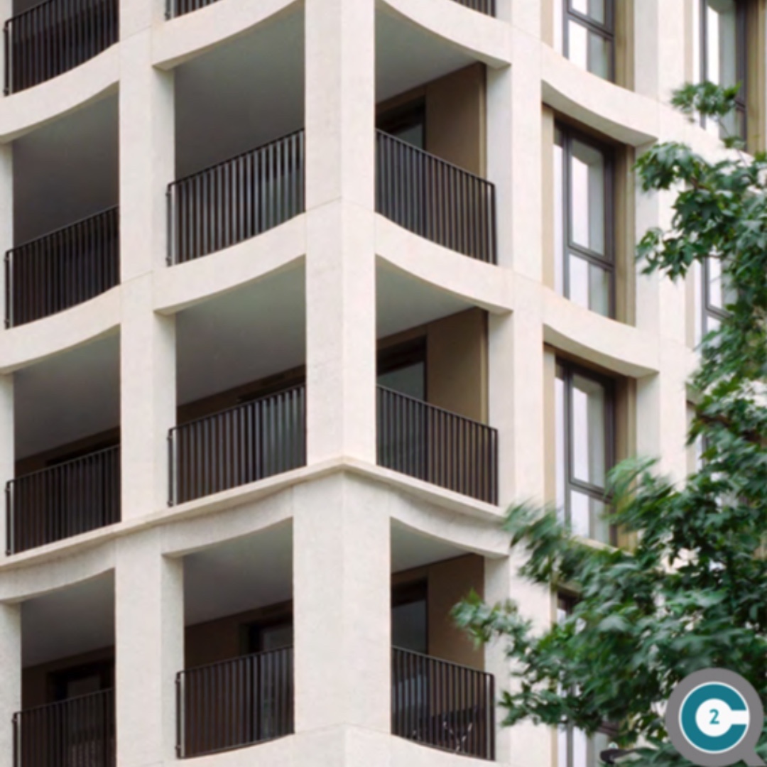 As well as looking good, the structural precast  concrete facades of Pinnacle house help to control the internal climate, performing an energy efficiency role. #day2 #24daysofCQ #spring21​ @MaeArchitects <a href="/Evans_Concrete/">Evans Concrete</a> <a href="/whittamcoxarch/">Whittam Cox Architects</a> ow.ly/1ATV50GZm3S