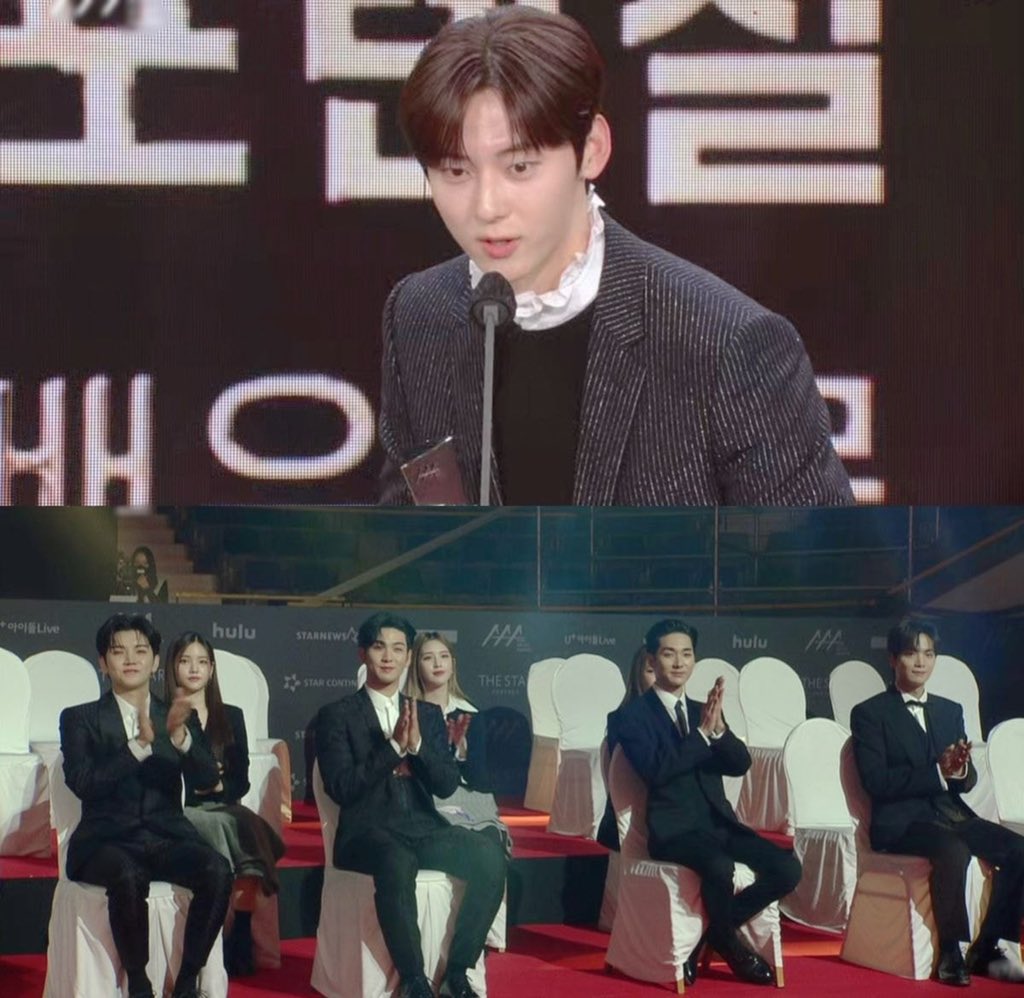 0721_1103_95's tweet photo. 민연이 상 받는거 축하해주려고 1열에 앉아있다가 같이 들어간게 뭐라고 귀엽냐 서로에게 서로밖에 없어... https://t.co/zOsQdw9tHa