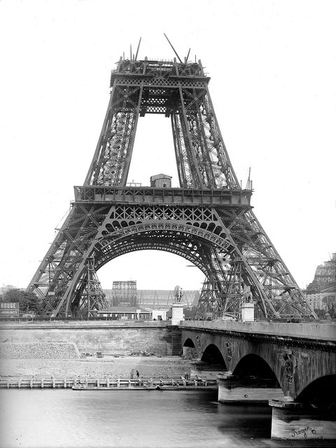 ParisAMDParis's tweet photo. La Tour Eiffel en 1888.
#Paris #France https://t.co/WpznKKd8zp