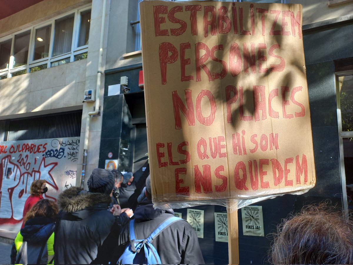 CGTEnsenyament's tweet photo. Anem a totes! #LesQueHiSomEnsQuedem #AturemOPOS #FixesaJA

Lluitem fins a l'últim moment.

#VagaEducació2D https://t.co/3gyBggwvgb