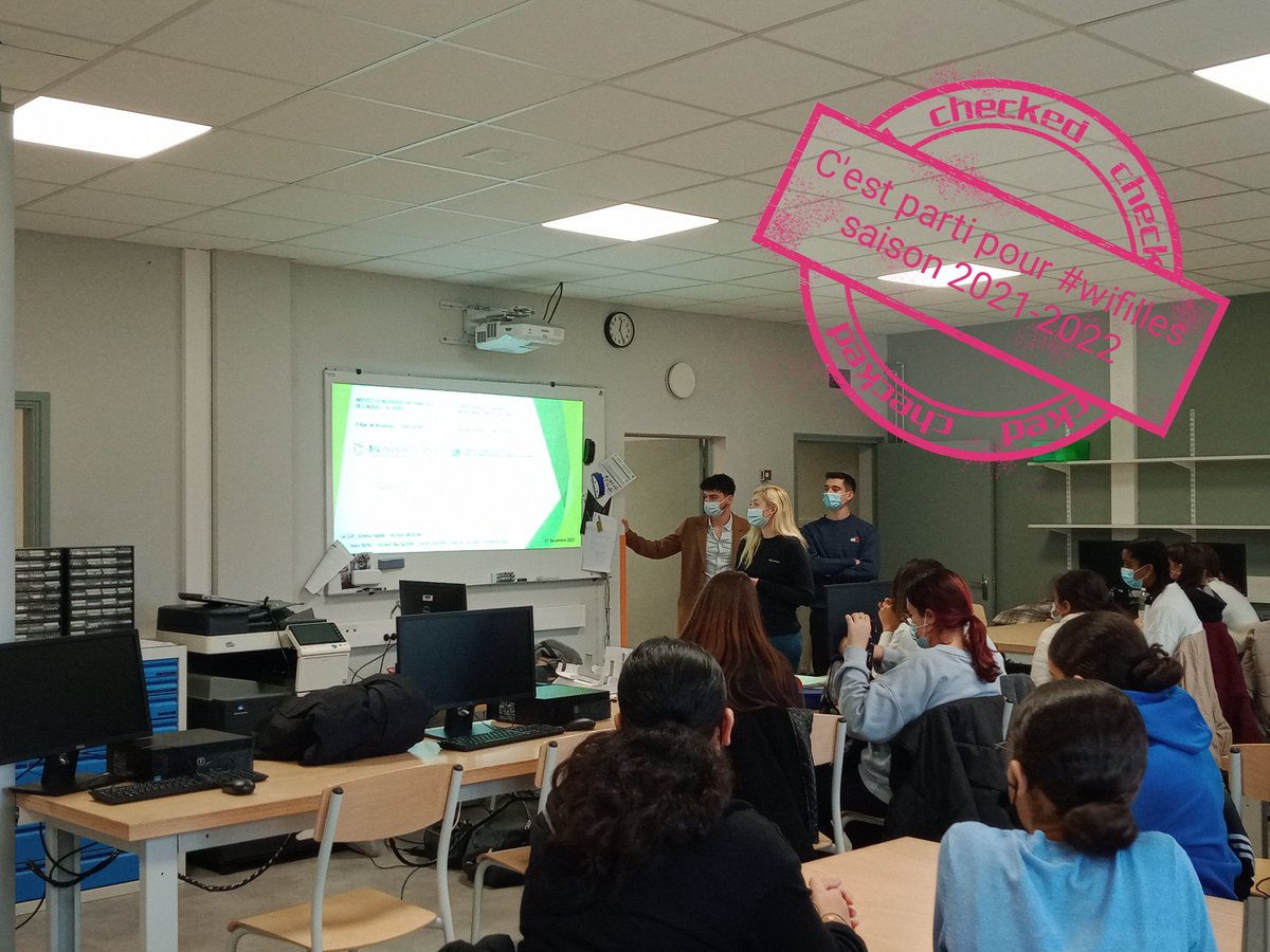 📣C'est parti!#wifilles 2021-2022 avec 17 jeunes collégiennes motivées
Merci aux étudiants  @3iL_Ingenieurs pour l'atelier sensibilisation aux eco-gestes numériques avec  <a href="/CreditAgricole/">Crédit Agricole</a> Group infrastructure Platform au <a href="/College4Saisons/">collège 4 saisons</a> <a href="/onetlechateau/">Ville_OnetleChâteau</a>
#numfilles #ecogestes