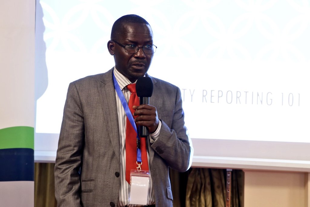 InternewsKE's tweet photo. Dr. Julius Bosire: When talking with a person with a disability, speak directly to that person rather than to a companion or interpreter. Conduct interviews in a way that emphasises ability and individual qualities.

#InclusiveMediaProject @jackielidubwi https://t.co/7X4rnyqMbj