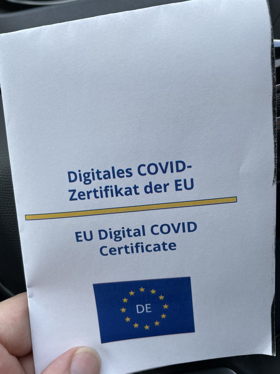 ChristianLoewen's tweet photo. Uuund, Nr.3 ist drin. #Boosterimpfung for the win! 💪 Warte dann jetzt auf die Superpower! Wenigstens eine oder so. 🦸‍♂️ https://t.co/DEvVOEPKV9