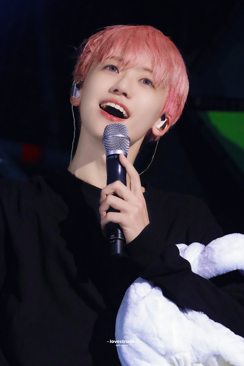 jaeminforwin's tweet photo. Loml 🥺❤ https://t.co/f5pqrqw8C2