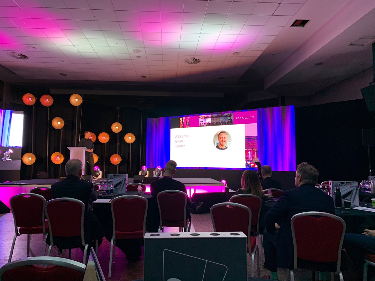 ESSAnews's tweet photo. .@jamespoulter of @Vixen_Labs delivers the first session ctrl+alt+delete #essaconference #eventprofs https://t.co/PvIzYyVore