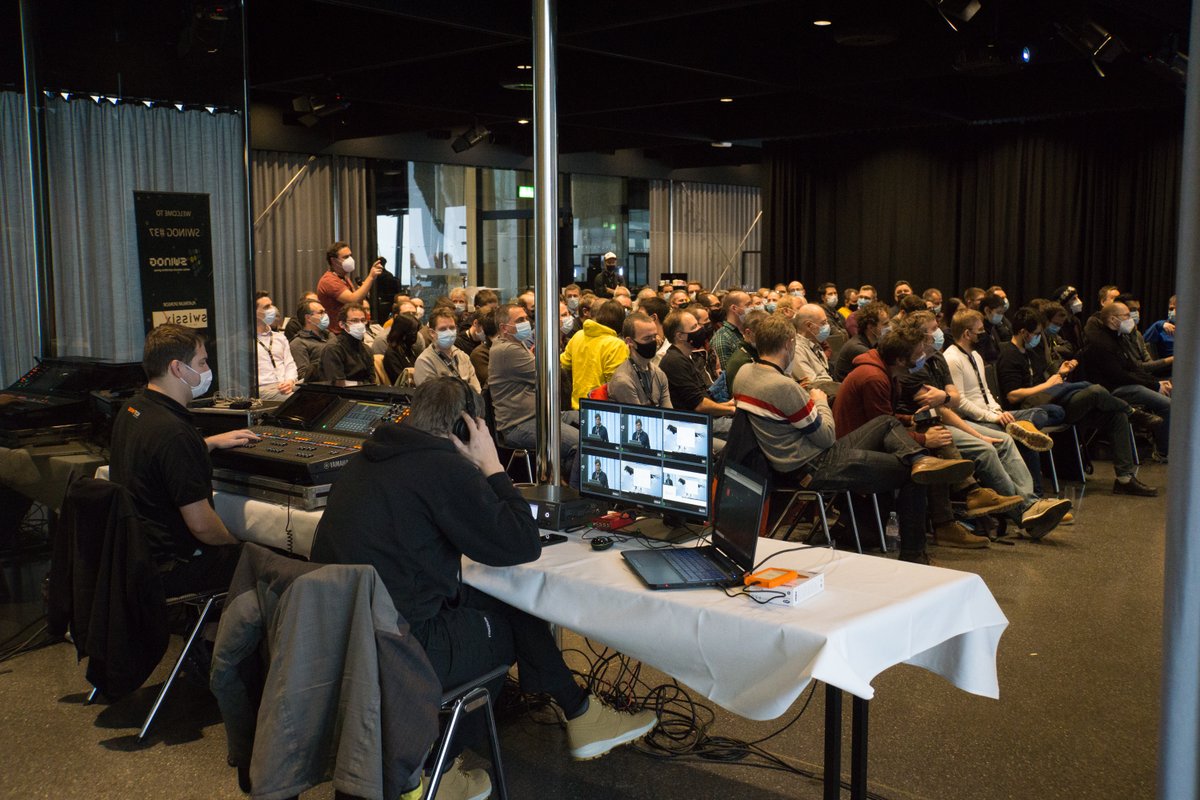 swinog's tweet photo. #swinog amazing: almost 100 people here! (event has been limited to 100) so: full house! #swinog #swinog37 #networking https://t.co/1PJa4XT1K6