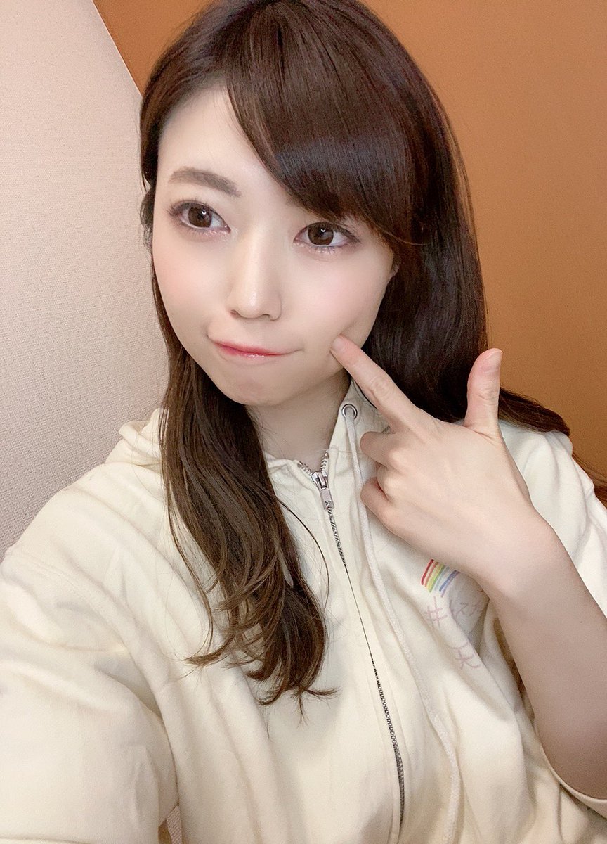 n0n0ka_yashima's tweet photo. BuzzVideo初配信
見に来てくださった方
ありがとうございました〜！！

お誕生日おめでとうの言葉もギフトもありがとう〜( ᵒ̴̶̷᷄꒳ᵒ̴̶̷᷅ )💗

29歳の八嶋もよろしく💋

また気まぐれのんびり配信
見に来てね〜💋💋

followお願いします🙋🏻‍♀️✨ https://t.co/exQFjpyn7W