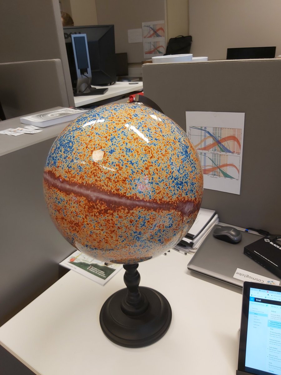 LilleJohs's tweet photo. Hello, Twitter! 👋
As my first post, I wanted to show what we just bought for our research group here in Oslo. A custom made globe of the CMB plus foregrounds! https://t.co/zJo1EP8BzP