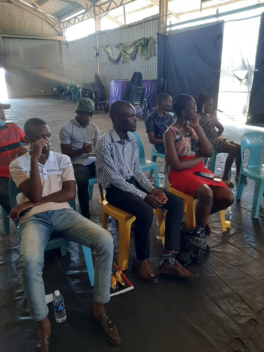 SflZimbabwe's tweet photo. A big thank you to those who joined our debate training  in preparation of the Kenneth Kaunda 2021 #educate #empower #develop credits to  @CMafuka and #YollumMabhurukwa for taking the lead  @ndongera_tanaka @morelearny @MTatsvareyi @Museba09 @iam_pink_ice  @ChikombeNyasha https://t.co/QE3F8fwwNL