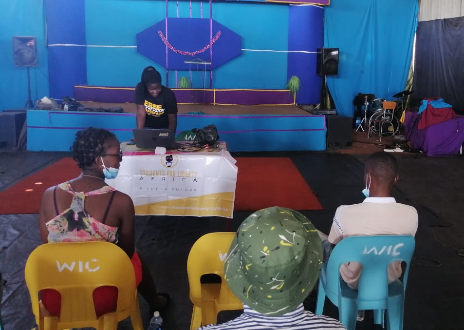 SflZimbabwe's tweet photo. A big thank you to those who joined our debate training  in preparation of the Kenneth Kaunda 2021 #educate #empower #develop credits to  @CMafuka and #YollumMabhurukwa for taking the lead  @ndongera_tanaka @morelearny @MTatsvareyi @Museba09 @iam_pink_ice  @ChikombeNyasha https://t.co/QE3F8fwwNL