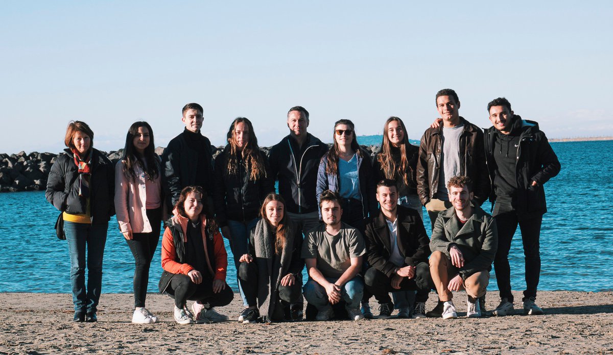 LesAgroManagers's tweet photo. C'est le retour des Agromanagers sur Twitter (@FPurseigle merci d'avoir géré le compte pendant notre absence... 😉) A bientôt pour de nouvelles aventures ! https://t.co/XP7fYIhe0s