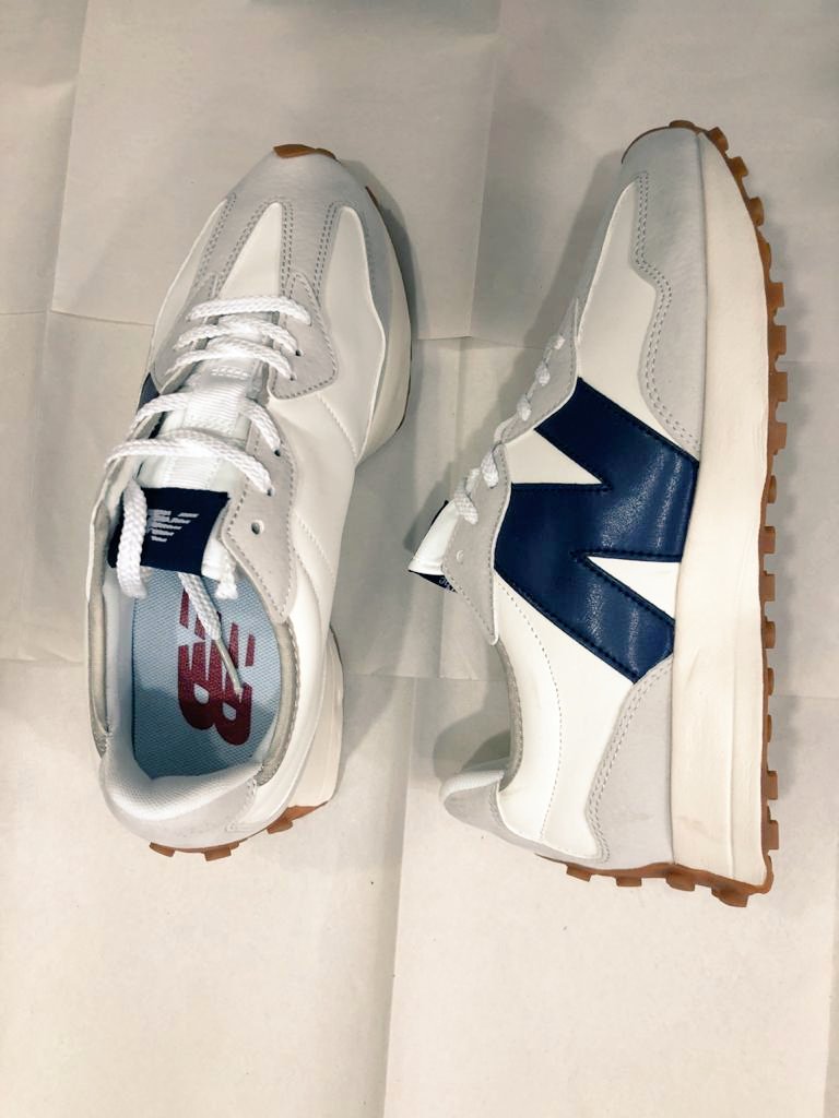Kickzstore1's tweet photo. Newbalance 3.999MT https://t.co/yMs9PTsRPU