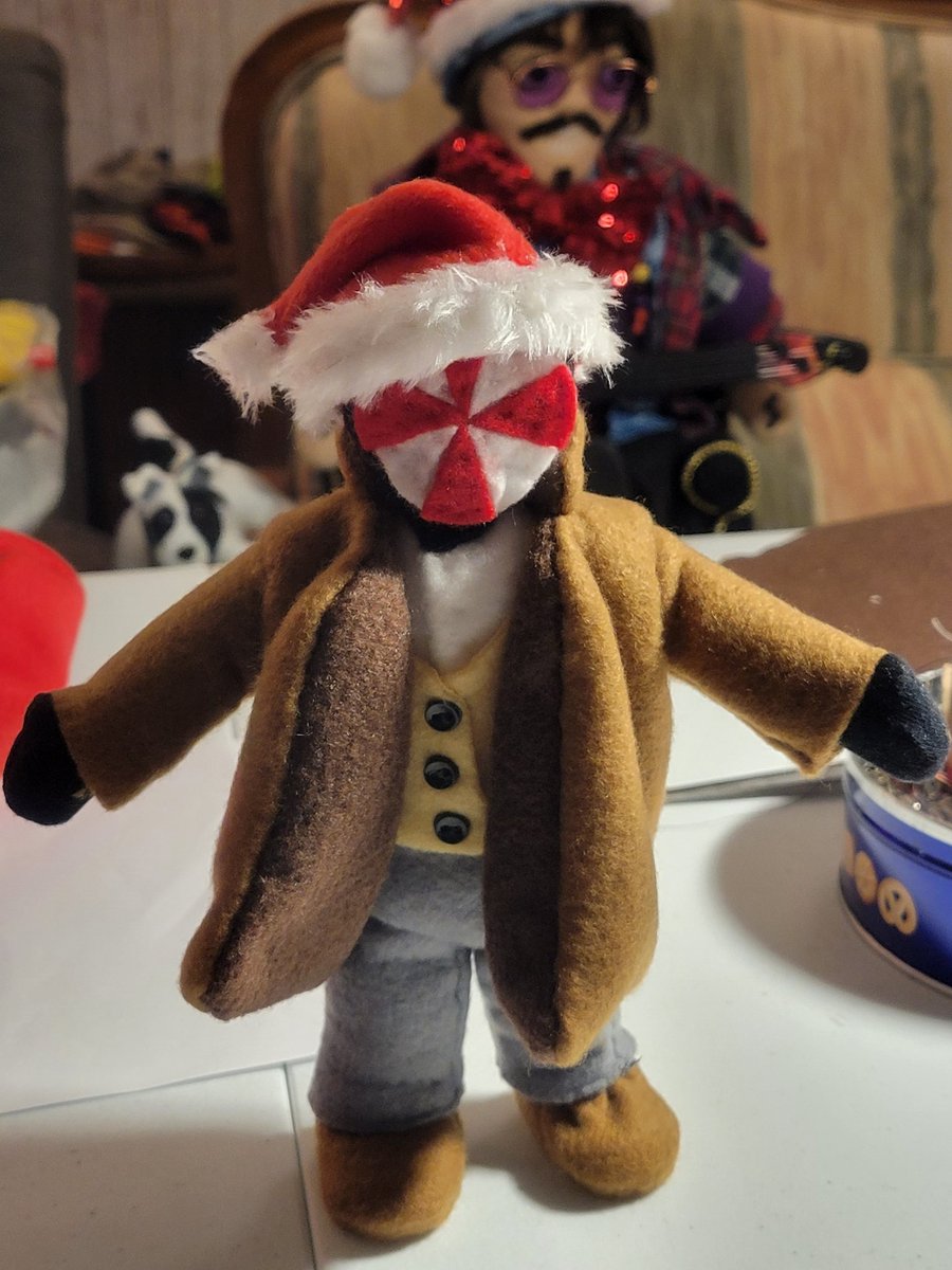 RealPamster's tweet photo. Happy Holidays to every one of you, my brothers and sisters. May this holiday season bring you joy, if you're sad, I hope you find comfort in knowing you have family in us. And we love one another here. Reach out and be lifted up! #Depptember #DeppDoll #TUGfanart #HappyHolidays https://t.co/aINFnQ8LrI