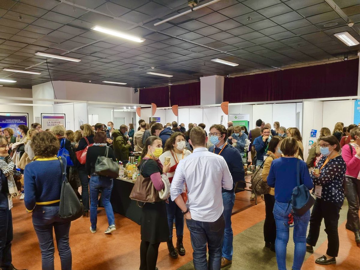 sofog_officiel's tweet photo. 📆 #CongresSoFOG
Entre deux sessions, c’est le moment de découvrir les stands de l’exposition et de déguster une petite viennoiserie !
#SoFOG #Oncologie #Oncogeriatrie #Geriatrie #Cancer https://t.co/jUp4MaDuz4