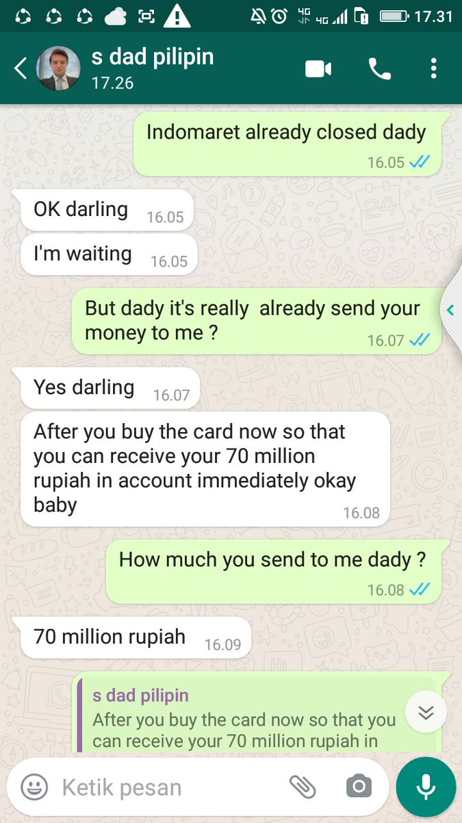 Ray62189779's tweet photo. Hhh sibule mau nipuin aku ,pke bilang mau kasih uang 5000$ (70 jut) ke aku tpi supaya bisa diambil uang yg dia kirim itu hrs beli kartu geoole di indomaret seharga 300 rb .  kurang piknik ini kali si bule biar bisa nipuin  aku .hhh akhirnya tak kerjain aja deh balik. https://t.co/NYvho0MNYY