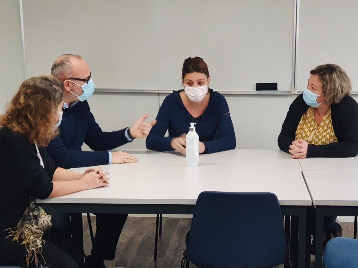 CNEHfr's tweet photo. Lancement des #PrépaConcours 2021-2022 au @CNEHfr ! Les nouvelles promotions prometteuses et motivées de #DH, #DESSMS, #DirecteursdesSoins et #CadresSupérieursdeSanté entre autres, se sont réunies autour d’ateliers participatifs, jeux de rôles et de modules de gestion du stress https://t.co/Rz6TpMz1ZR
