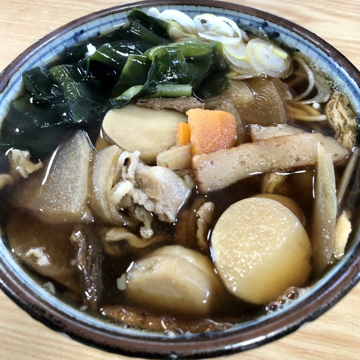 venire_eno's tweet photo. 今日は大好きな蕎麦❤️
館林市の「大むら」でけんちん蕎麦✨
美味しかった🤗 https://t.co/B7UFqmzjf5