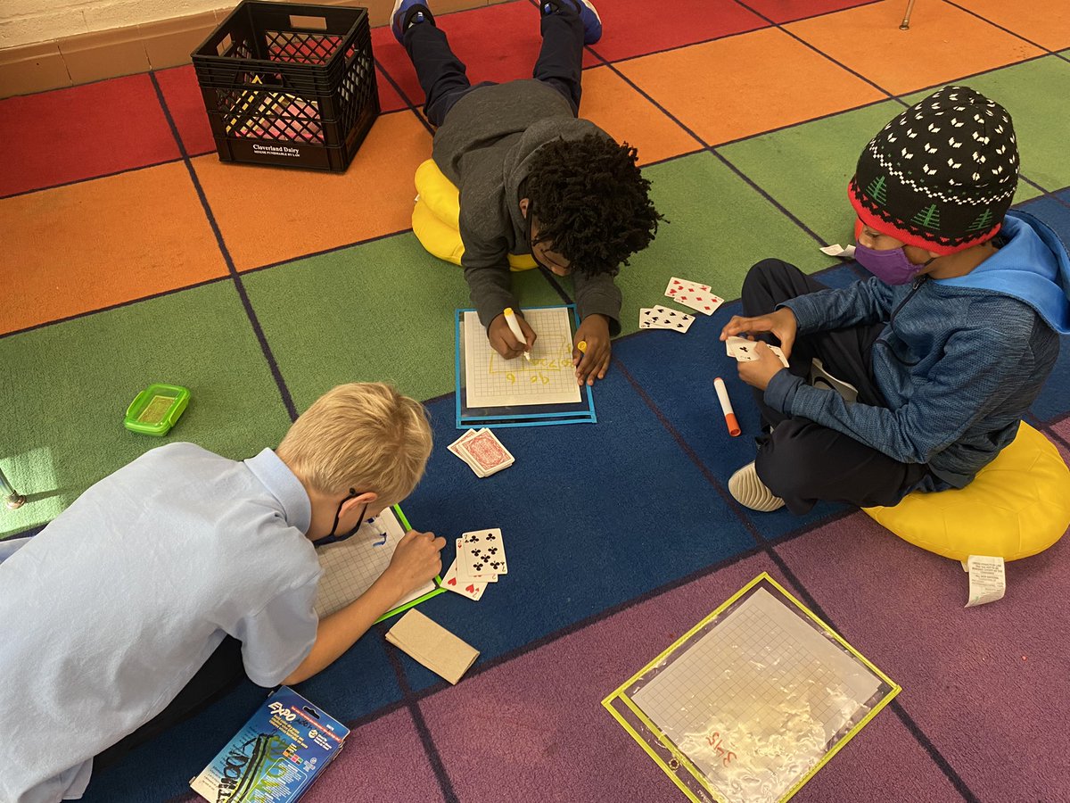 CHES_TAG's tweet photo. A four group rotation happening @capitolheightse in Mr. McCotter’s 4th grade math class! Math meeting with the teacher, Math games, Math seatwork and Math technology!
#CHESTAG4 #chesMcCotter4 https://t.co/awyfU96pRE