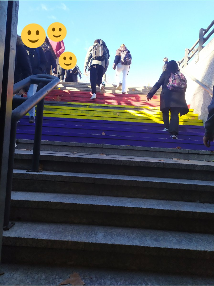 En el metro de Ciudad Universitaria. Yo no he sido. #buenoquiensabe