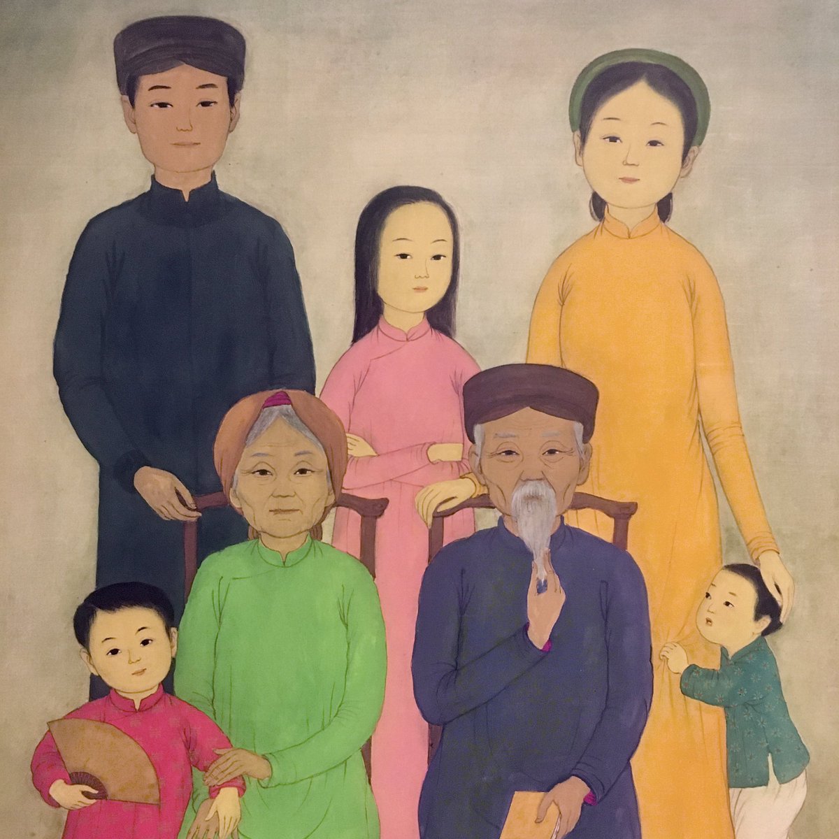 Guiguiii94's tweet photo. Ouverte depuis juin et prolongée jusqu’au 2 janvier, il ne reste plus qu’un mois pour découvrir la rétrospective #MaiThu (1906-1980) au @MuseeMacon !

Un peintre franco-vietnamien faussement traditionnel, qui mêle différentes inspirations esthétiques autour de thèmes familiaux. https://t.co/nQMM0MZ8Nn