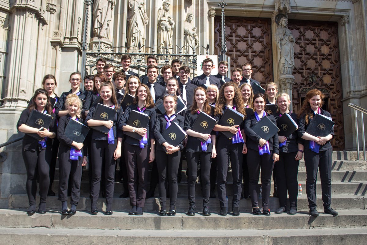 2022 sees the 30th anniversary of St Aidan's Chamber Choir and we are marking it with a Concert at Ripon Cathedral on Sat 2 April. We invite former members to form a grand 'Choir of Choirs' for the event! 
Email music@staidans.co.uk with the subject CC30 to register interest
