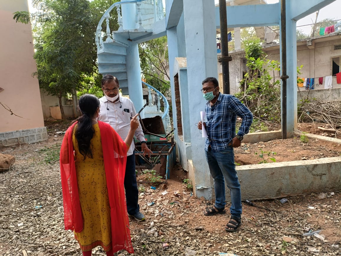 mb_telangana's tweet photo. #Missionbhagiratha teams inspecting
1. Sri Ch.Amarendra SE #Karimnagar @ #Shanagar
2.Sri N.Raghuveer SE #Sangareddy @ #Mahabbatpur
3.Sri M.Anjaneyulu SE #Rangareddy @ #Peddamangalaram
4.Sri K.Venkatramana SE #Mahabubnagar @ #ChakaligaddaThanda
@SmitaSabharwal @DayakarRao2019 https://t.co/sqr5lH3g0S