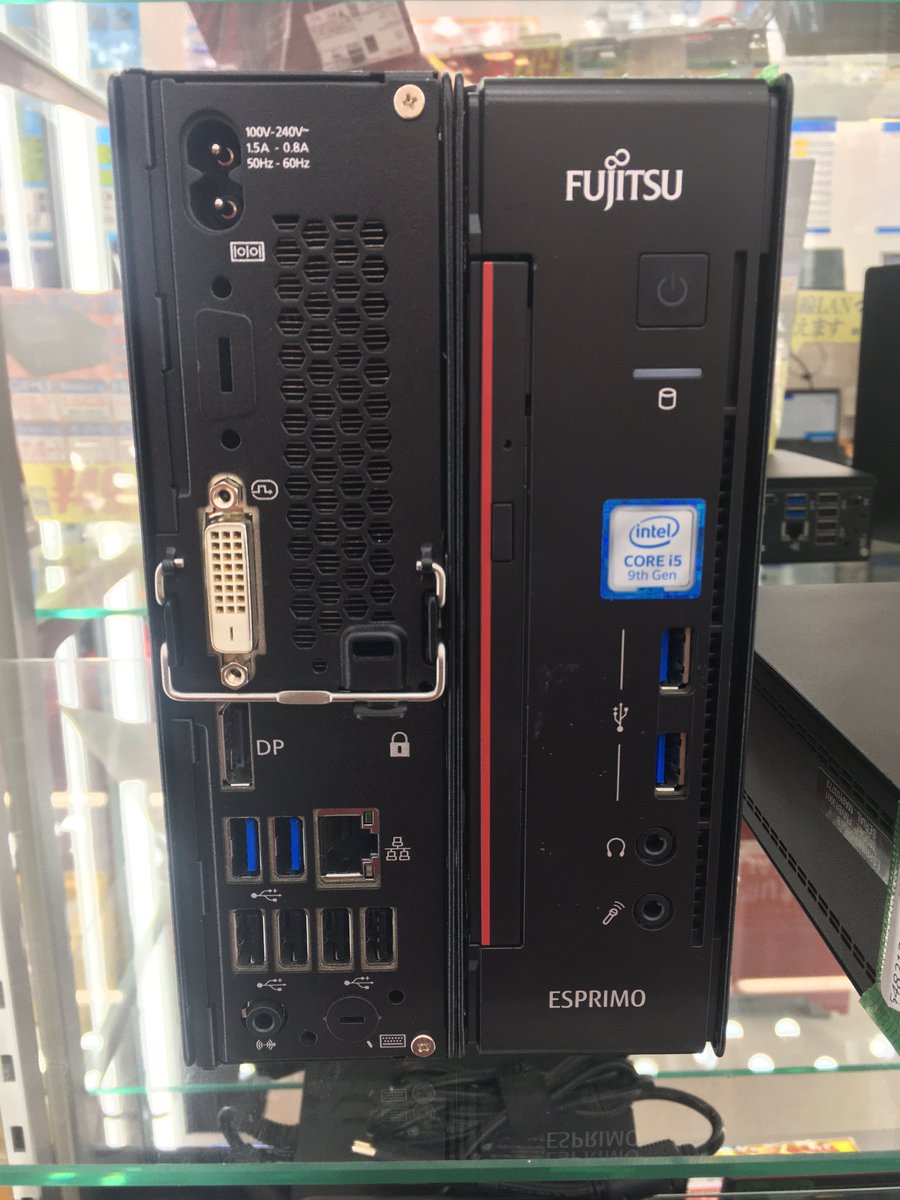 PCcomfullAKB4's tweet photo. 秋葉原4号店限定特価品
【デスクトップシリーズ】
①EQUIUM 4060
第6世代i5、メモリ8GB&256GB(SSD)入りでニイヨンパ!!
コスパ抜群!
②ESPRIMO Q558
第9世代のミニデスク!!
メモリ16GB入りのモリモリスペック!
Windows11も対応してます😊
在庫は各5台ずつ!
#EQUIUM #ESPRIMO https://t.co/yI4wUbAkFq