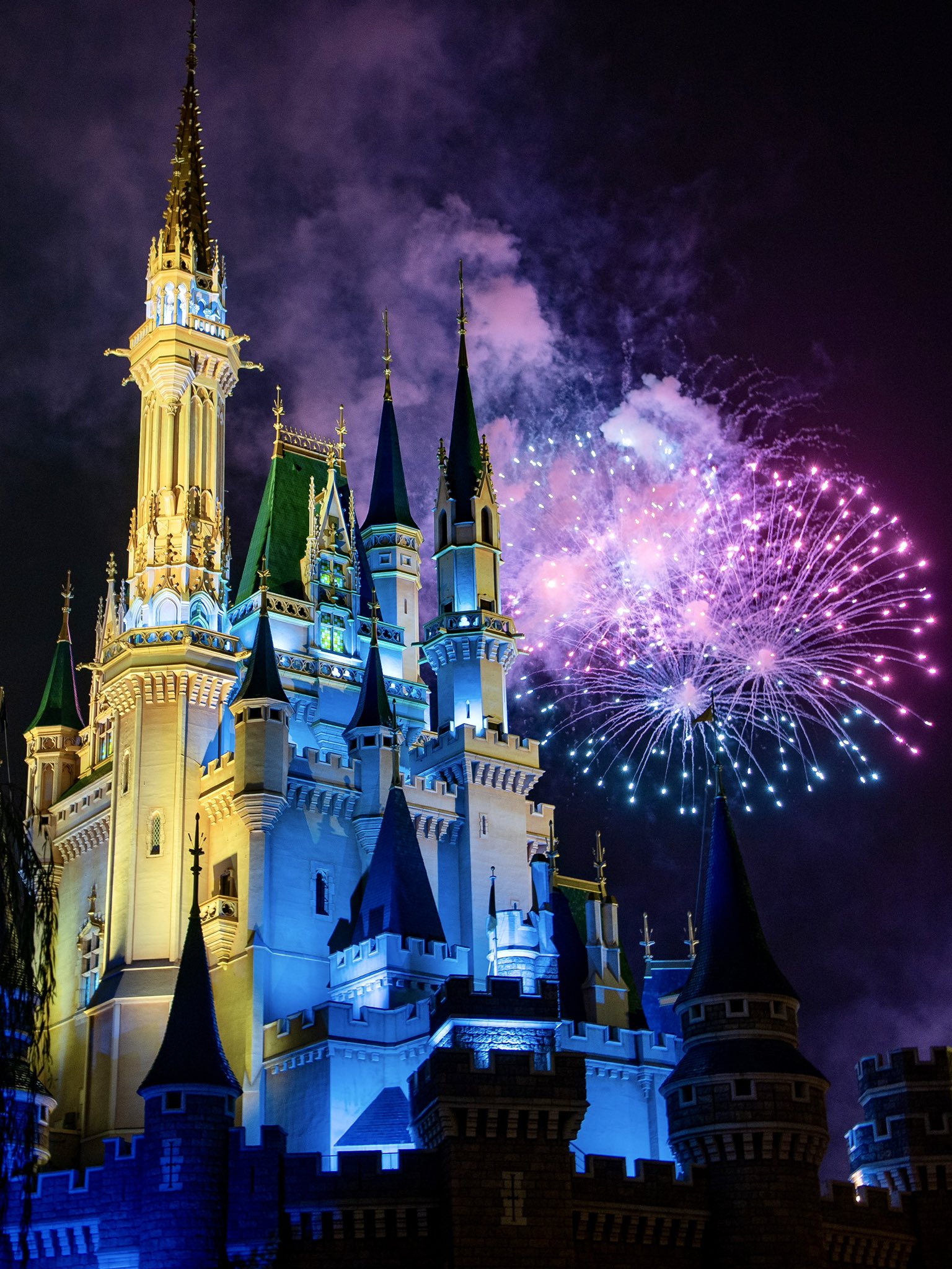 Mezzomikiのディズニーブログ 本日の東京ディズニーランド ディズニー ライト ザ ナイト 花火 T Co Wepahnblzy T Co Dg0l9a6mgc Twitter
